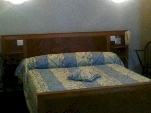 Hotel Ronsin Fresnay-sur-Sarthe